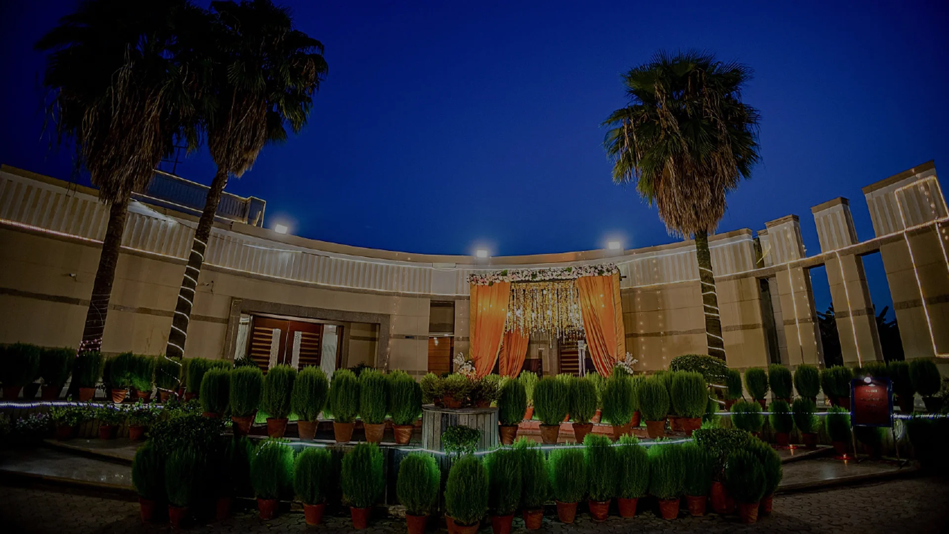 Banquet in Delhi